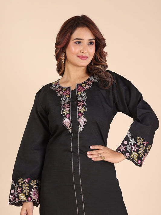 Women's Black Embroidered Kurti Pant Set for Wear